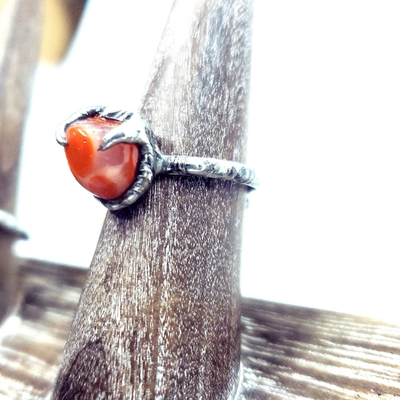 Carnelian crystal ring handmade gothic fantasy adjustable vampire fang Halloween - Picture 11 of 16
